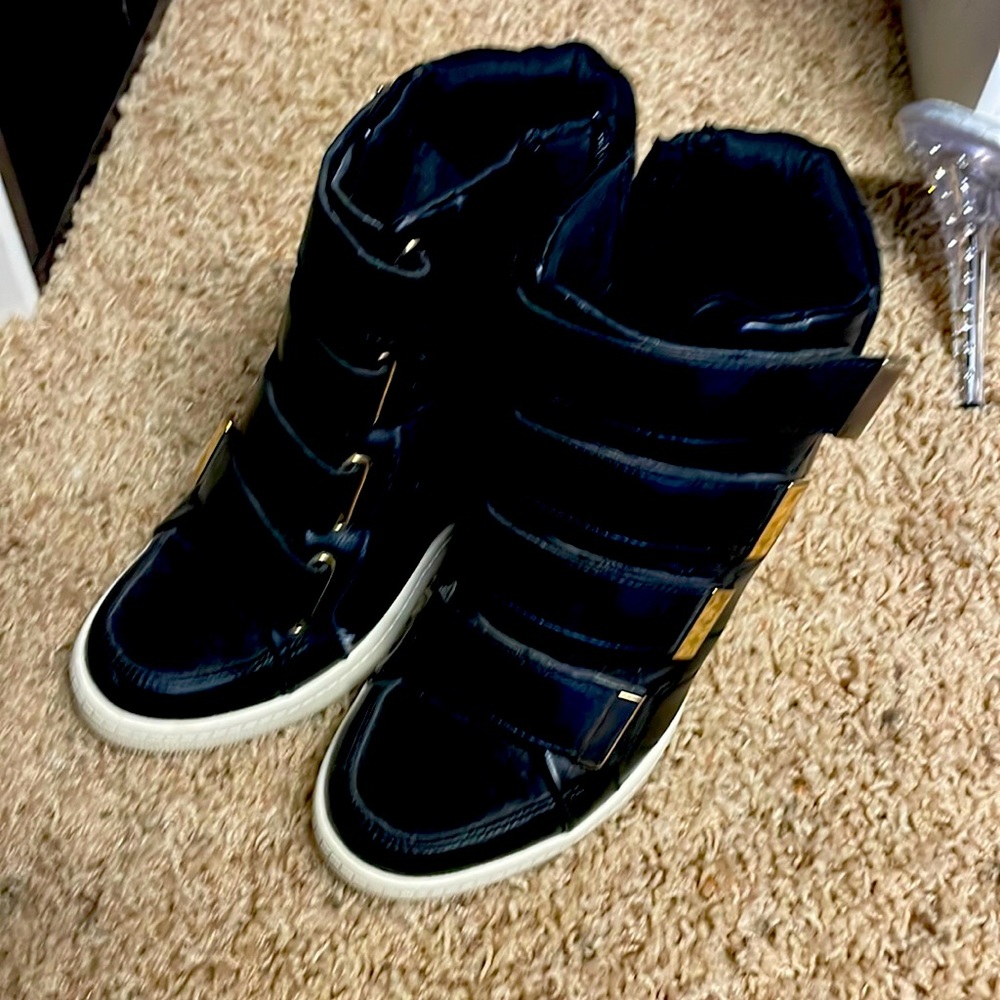 Aldo black wedge booties